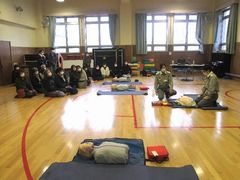 心肺蘇生法とAEDの使用方法について学びました