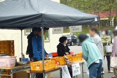 大盛況の販売会♪